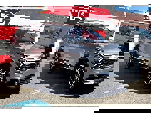 Used 2023 Kia Sportage LX image 11