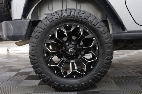 Used 2015 Jeep Wrangler Sport image 19