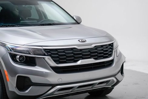 Used 2021 Kia Seltos LX image 15