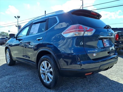 Used 2016 Nissan Rogue SV w/ SV Premium Package image 4