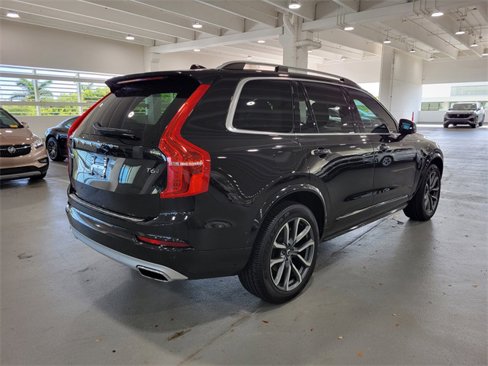 Used 2019 Volvo XC90 T6 Momentum w/ Advanced Package image 8