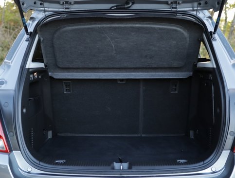 Used 2019 Chevrolet Trax LT w/ LT Convenience Package image 24