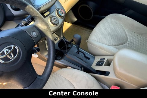 Used 2012 Toyota RAV4 4WD image 18