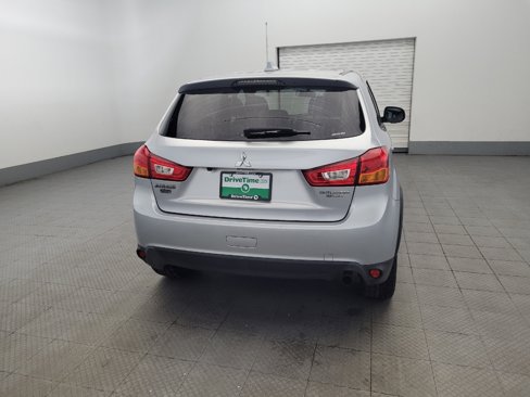 Used 2017 Mitsubishi Outlander Sport ES image 7