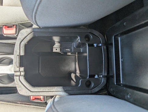 Used 2016 Chevrolet Cruze LT w/ Technology Package image 29