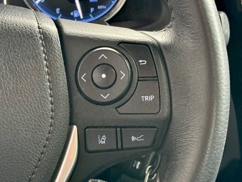 Used 2017 Toyota Corolla SE image 23