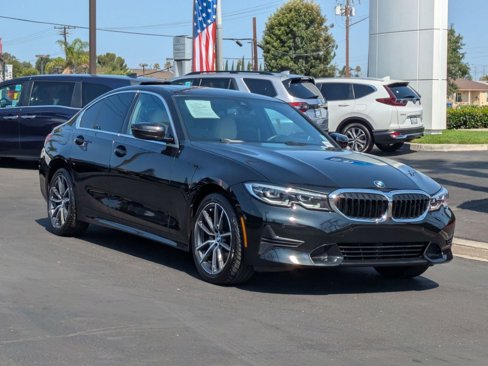 Used 2020 BMW 330i Sedan w/ Convenience Package image 2