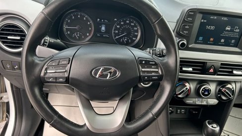 Used 2020 Hyundai Kona SEL image 17