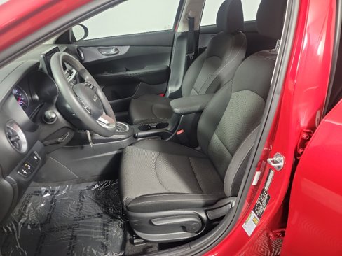 Certified 2023 Kia Forte LXS w/ LXS Technology Package image 19
