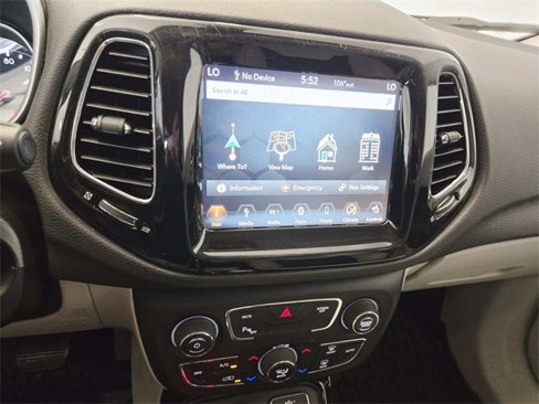 Used 2019 Jeep Compass Limited w/ Safety & Security Group image 21
