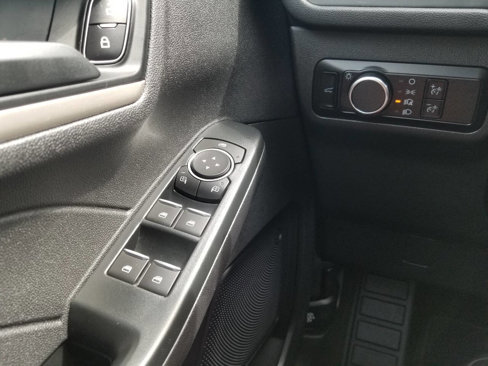 Used 2022 Ford Escape SE w/ Convenience Package image 24