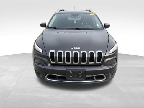 Used 2018 Jeep Cherokee Limited image 8