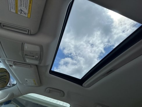 Used 2018 Nissan Armada SL w/ Moonroof Package image 29