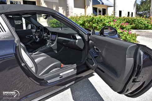 Used 2017 Porsche 911 Targa 4S image 15