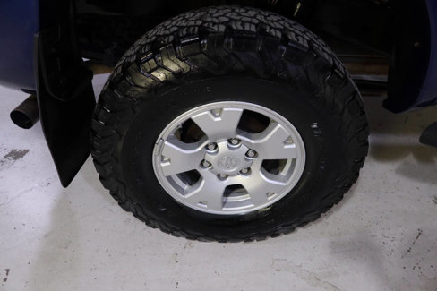 Used 2015 Toyota Tacoma 4x4 Double Cab w/ TRD Off-Road Package image 37