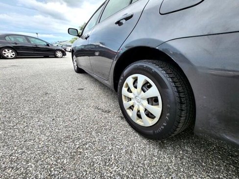 Used 2011 Toyota Corolla LE image 19