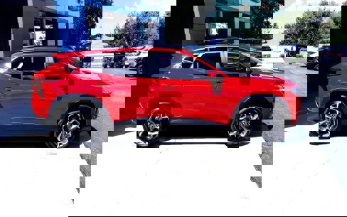 New 2026 Chevrolet Trax LT w/ Driver Confidence Package image 4