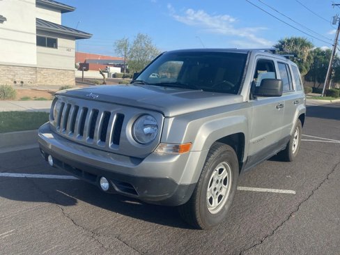 Used 2015 Jeep Patriot Sport image 15