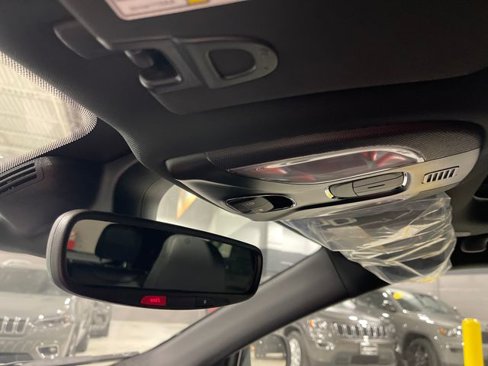New 2025 Jeep Compass Limited w/ Sun and Sound Group image 14