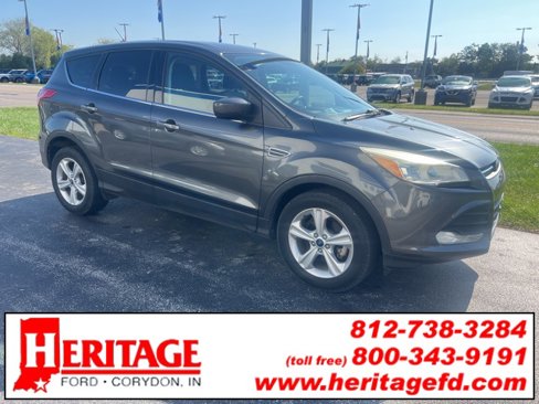 Used 2016 Ford Escape SE image 1