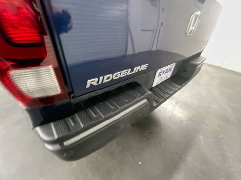 Used 2017 Honda Ridgeline RTL-E image 32