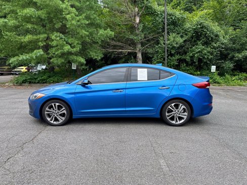 Used 2017 Hyundai Elantra Limited image 21
