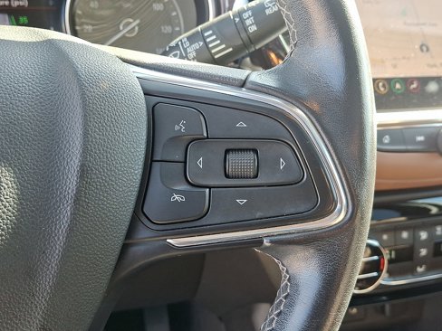 Used 2021 Buick Encore GX Essence w/ Advanced Technology Package image 23