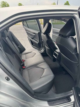Used 2020 Toyota Camry SE image 11