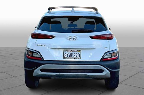 Used 2022 Hyundai Kona SEL image 4