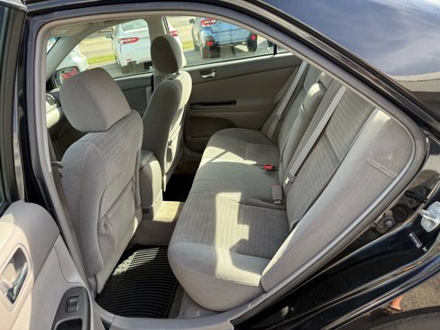 Used 2005 Toyota Camry image 7