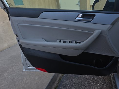 Used 2016 Hyundai Sonata SE image 23
