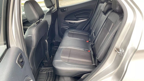 Used 2020 Ford EcoSport SES w/ SES Black Appearance Package image 28