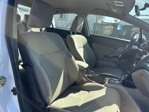 Used 2013 Honda Civic LX image 22