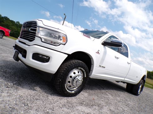 Used 2021 RAM 3500 Laramie image 33