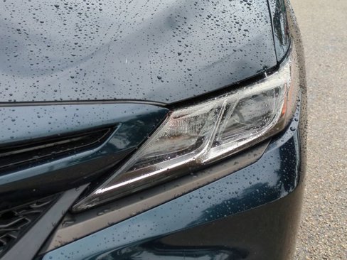 Used 2019 Toyota Camry SE image 9
