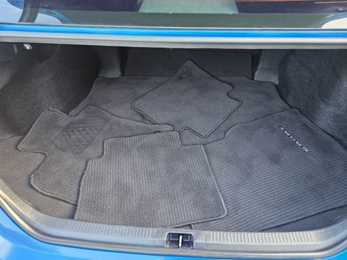 Used 2019 Toyota Camry L image 8