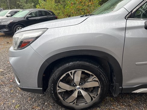 Used 2019 Subaru Forester Touring image 6