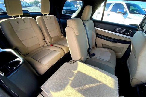Certified 2016 Ford Explorer XLT image 17