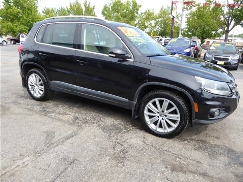 Used 2015 Volkswagen Tiguan SE image 5