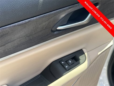 Used 2022 Jeep Grand Cherokee L Limited image 14