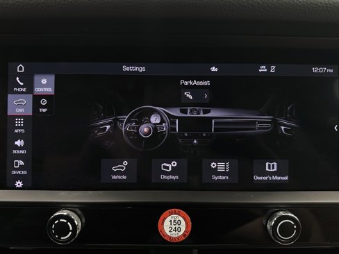 Used 2022 Porsche Macan image 36