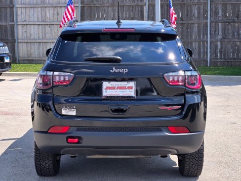Certified 2024 Jeep Compass Trailhawk image 11