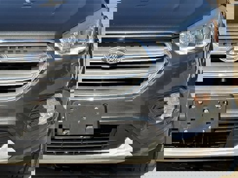 Used 2019 Ford Escape SEL image 9