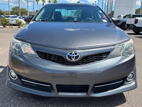 Used 2014 Toyota Camry L image 24