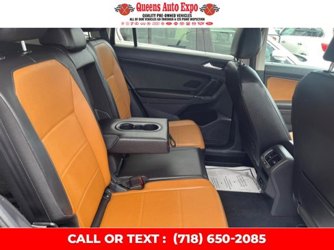 Used 2018 Volkswagen Tiguan SE image 10