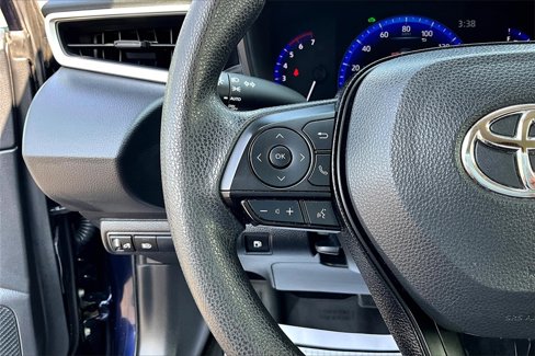 Used 2020 Toyota Corolla LE image 17