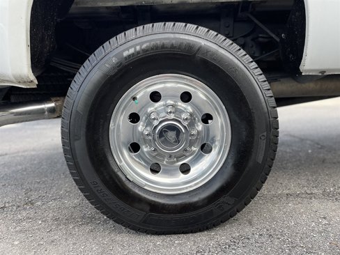Used 1999 Ford F350 XLT image 33