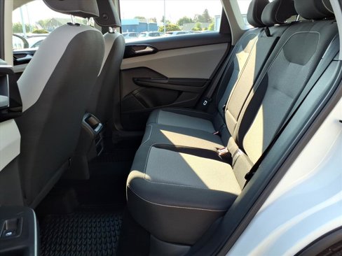 Certified 2024 Volkswagen Taos S image 12