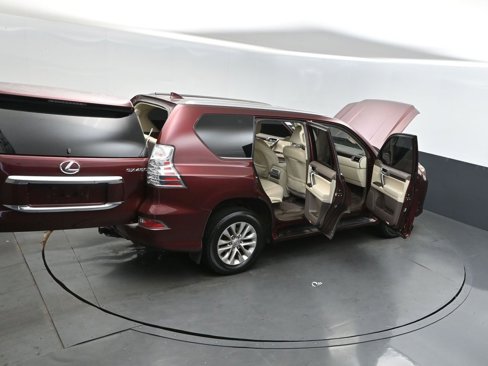 Used 2016 Lexus GX 460 image 52