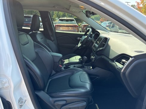 Used 2021 Jeep Cherokee Latitude Plus image 13